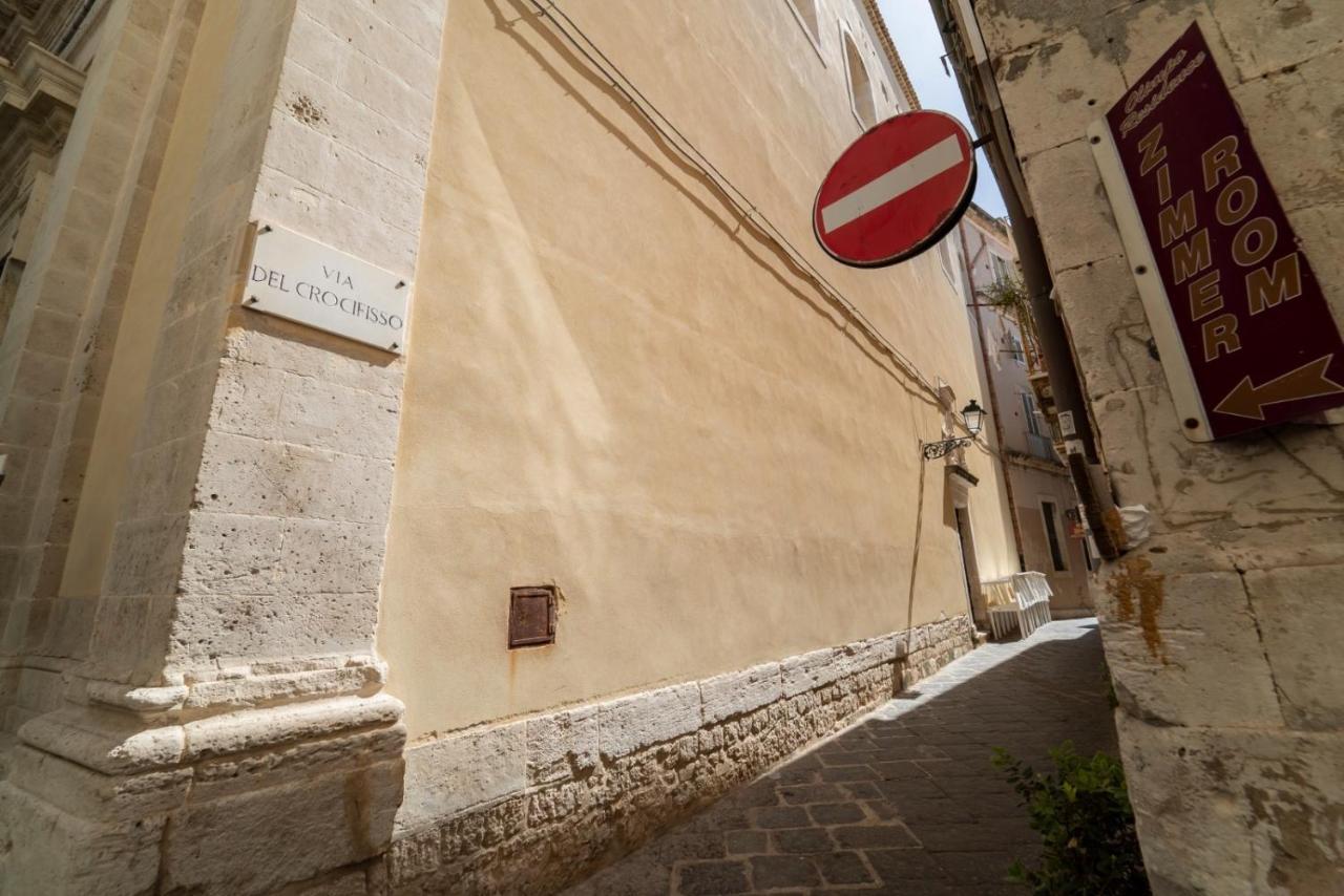 Ortigia Charme Piazza Duomo Leilighet Syracuse Eksteriør bilde