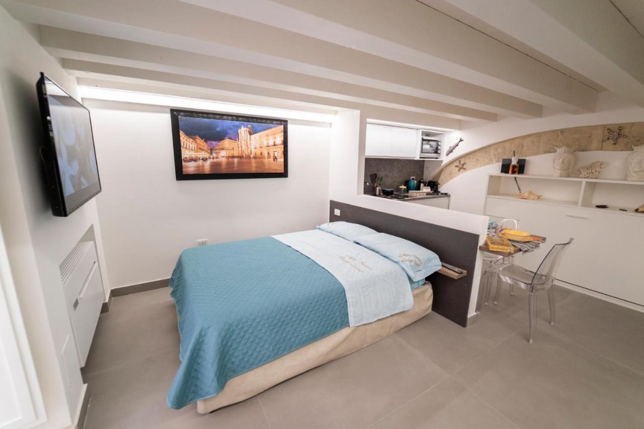Ortigia Charme Piazza Duomo Leilighet Syracuse Eksteriør bilde